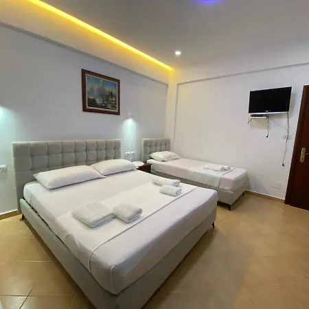 Eraldo Brahimi Apartaments Ksamil Extérieur photo