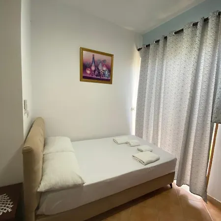 Eraldo Brahimi Apartaments Ksamil Extérieur photo
