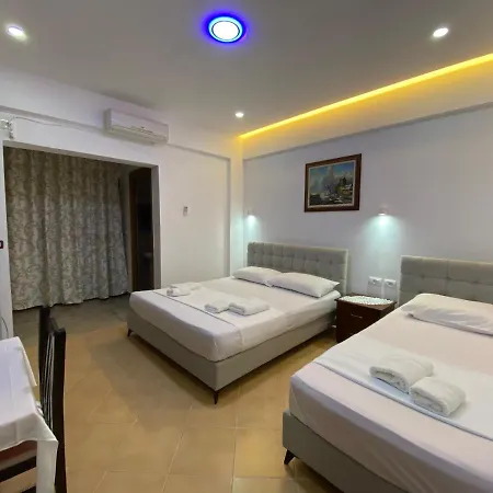 Eraldo Brahimi Apartaments Ksamil Extérieur photo