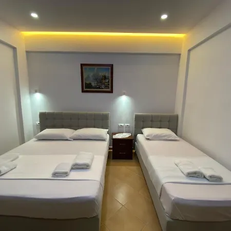 Eraldo Brahimi Apartaments Ksamil Extérieur photo