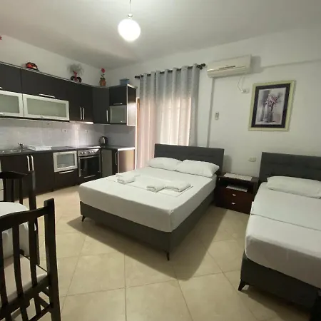 Eraldo Brahimi Apartaments Ksamil Extérieur photo