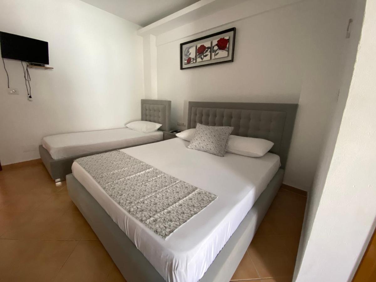 Eraldo Brahimi Apartment Ksamil