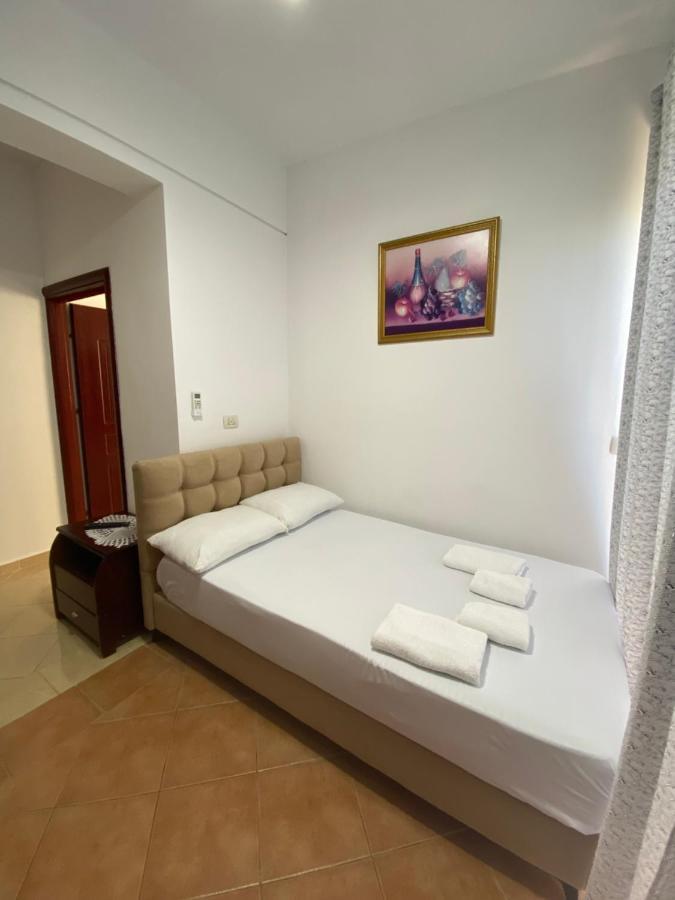 Eraldo Brahimi Appartement Ksamil