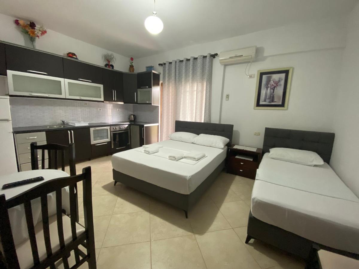 Eraldo Brahimi Appartement Ksamil